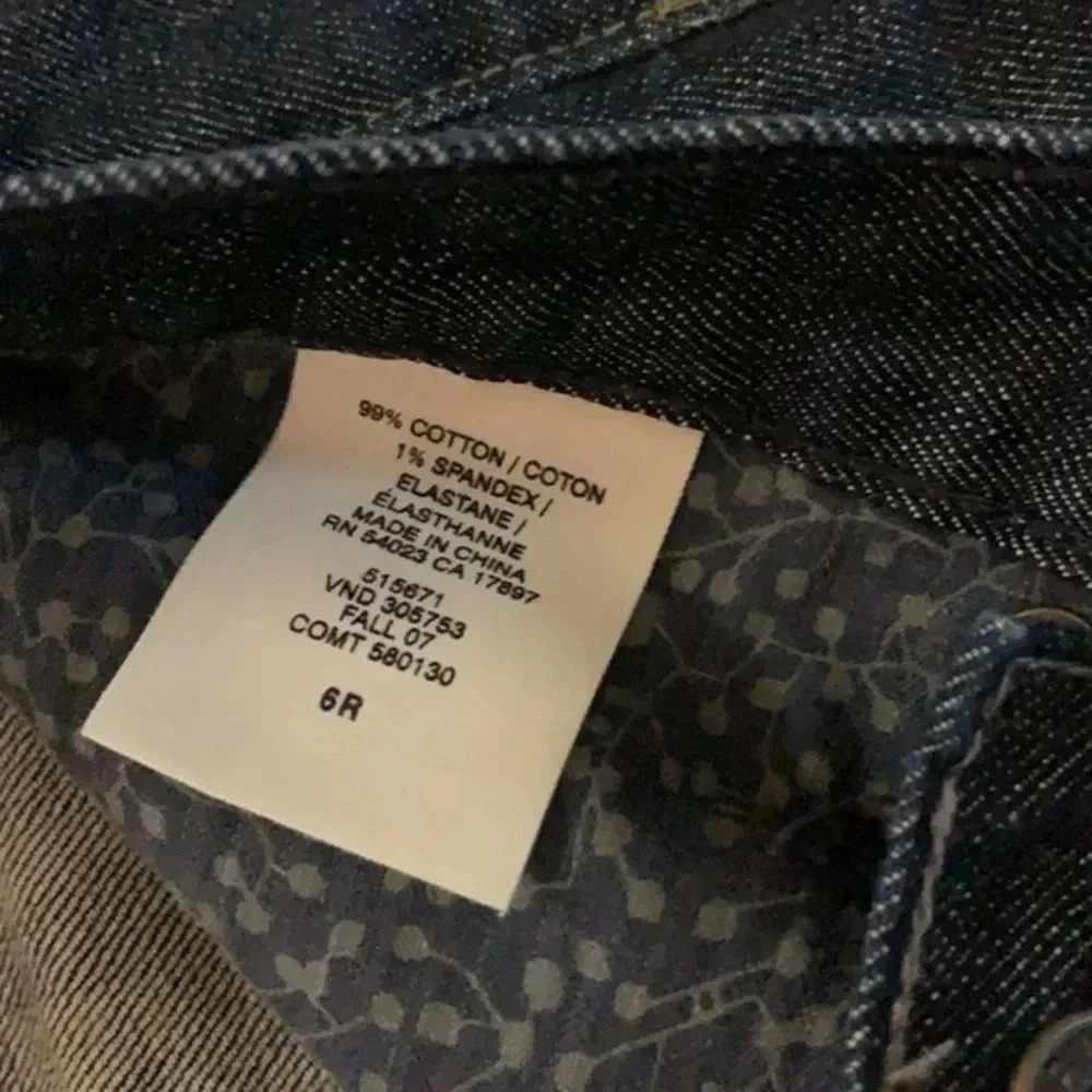 GAP Limited‎ Edition  Dark Wash 6R - Picture 5 of 7